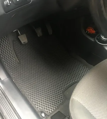 Килимки EVA (чорні) для Kia Sportage 2004-2010 рр — Kia Sportage 2004-2010 гг. DianaParts