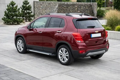 Бокові пороги Line (2 шт., Алюміній) для Chevrolet Trax 2012-2023 рр — Chevrolet Trax 2012-2023 гг. DianaParts
