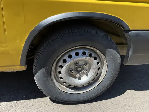 Накладки на арки (4 шт, чорні) Пластик для Volkswagen T4 Transporter 1990-2003 рр — Volkswagen T4 Transporter 1990-2003 гг. DianaParts