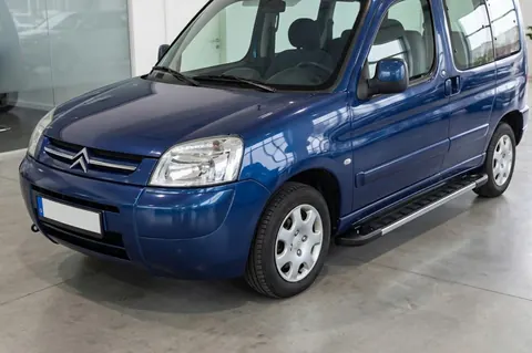 Бокові пороги RedLine V1 (2 шт., алюміній) для Citroen Berlingo 1996-2008 рр — Citroen Berlingo 1996-2008 гг. DianaParts