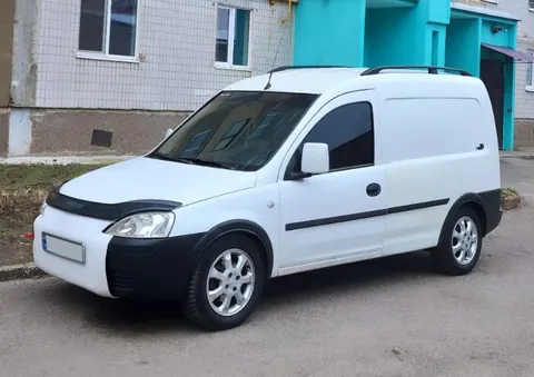 Рейлінги чорні Чавунні ніжки для Opel Combo 2002-2012 рр — Opel Combo 2002–2012 гг. DianaParts